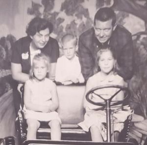 Meet your Posher, Diana